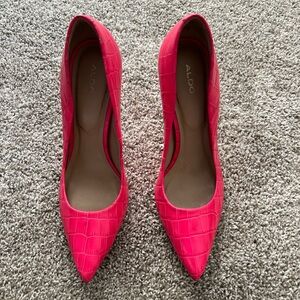 Hot pink pointed shoes from Aldo, size 7.5, used.